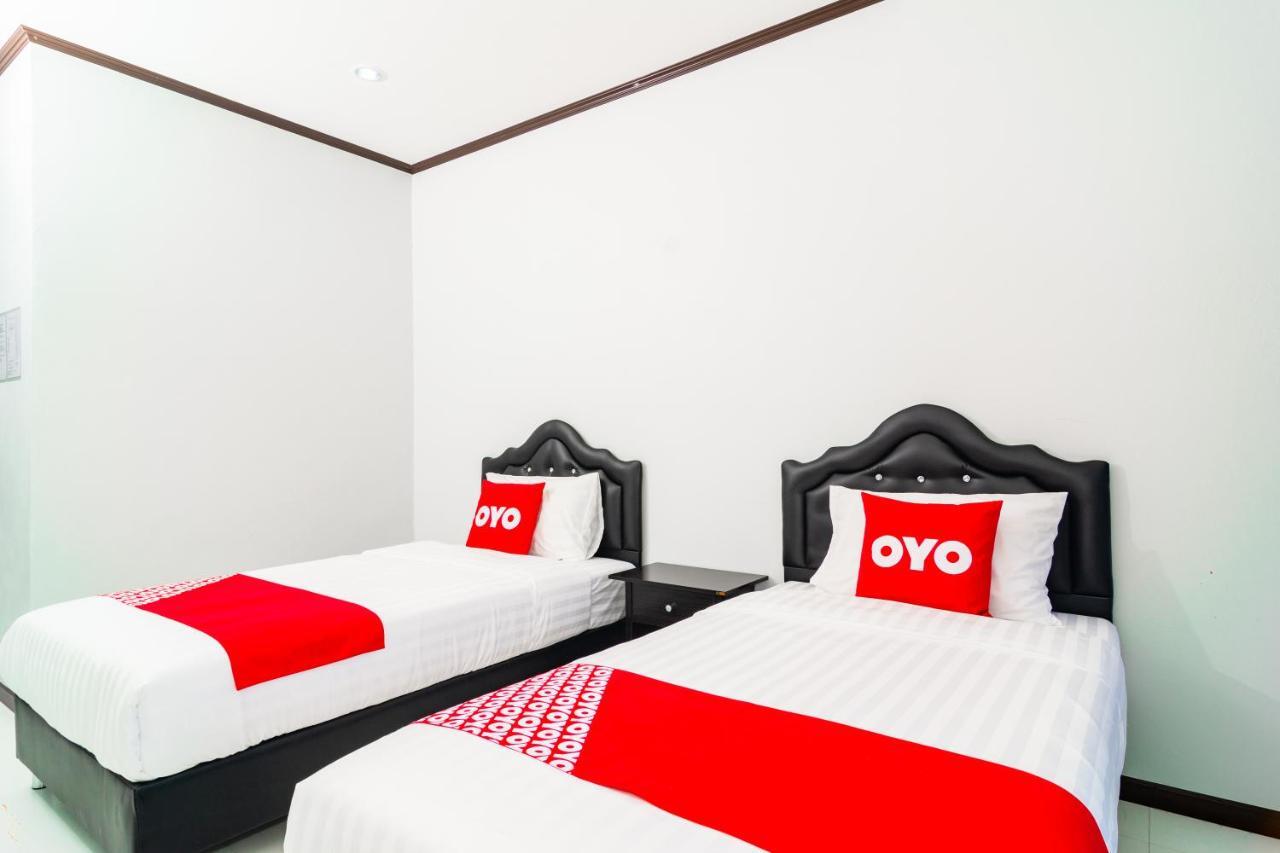 Oyo 533 Runya Poolvilla 쁘라쭈압키리칸 외부 사진