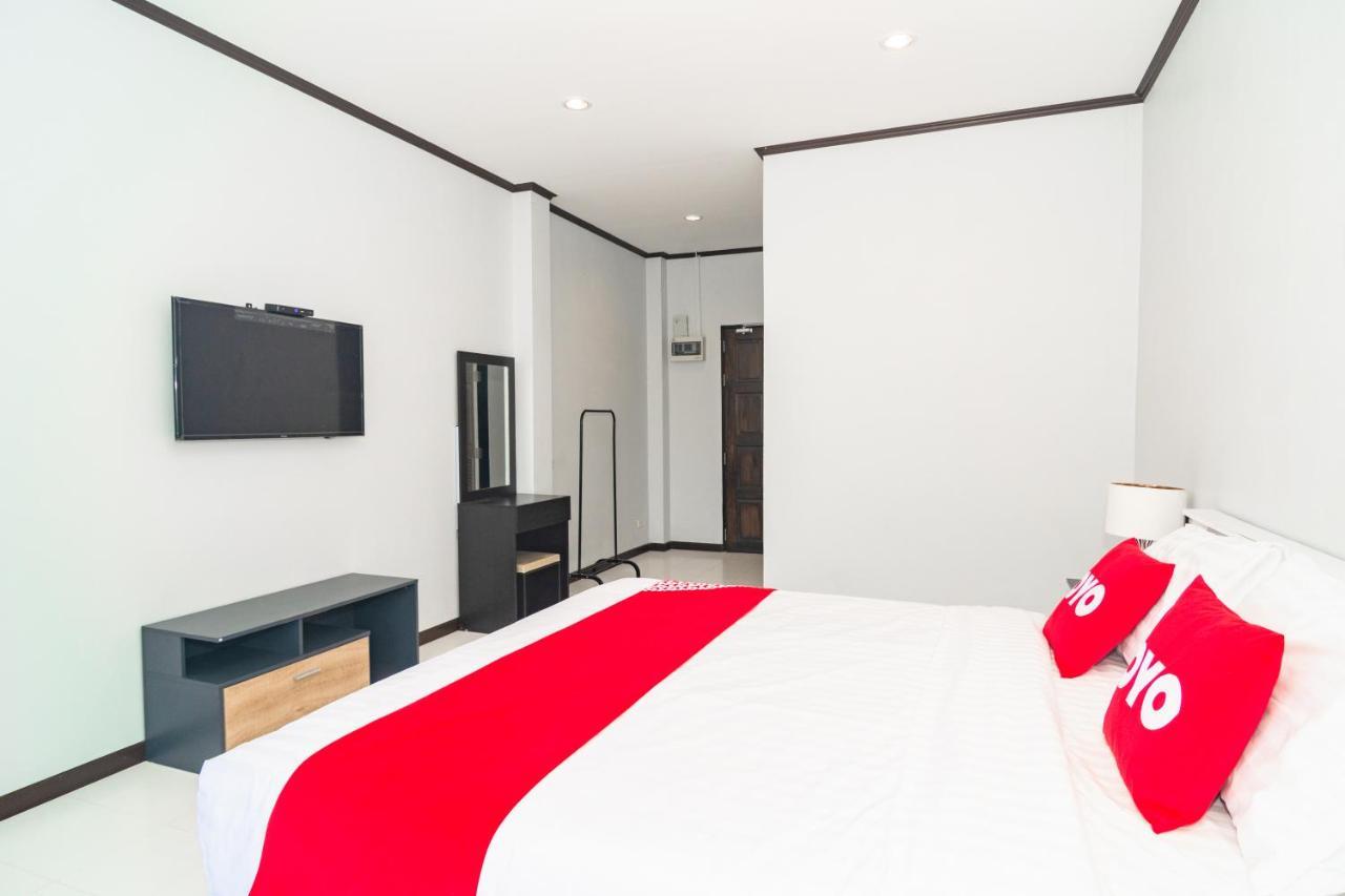 Oyo 533 Runya Poolvilla 쁘라쭈압키리칸 외부 사진